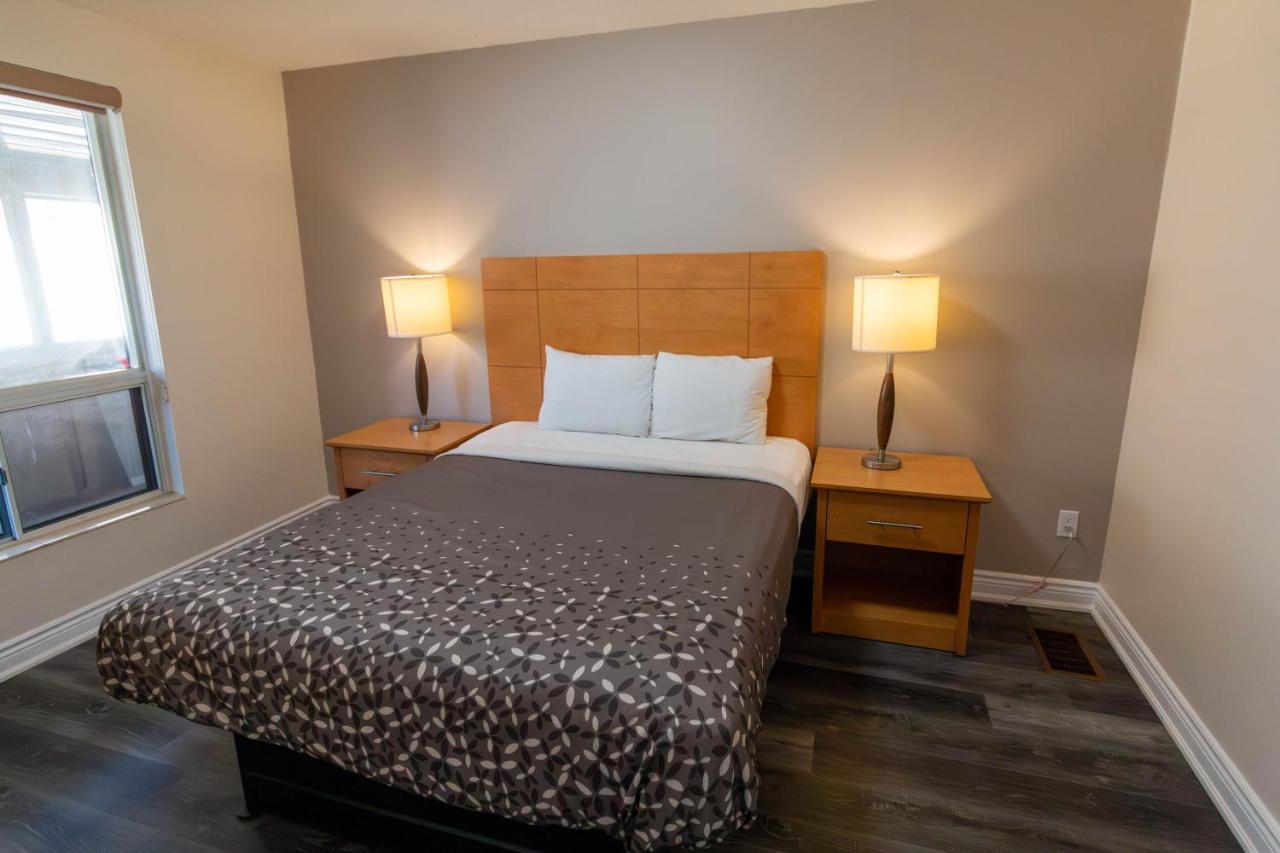 Borden Inn And Suites Angus Dış mekan fotoğraf