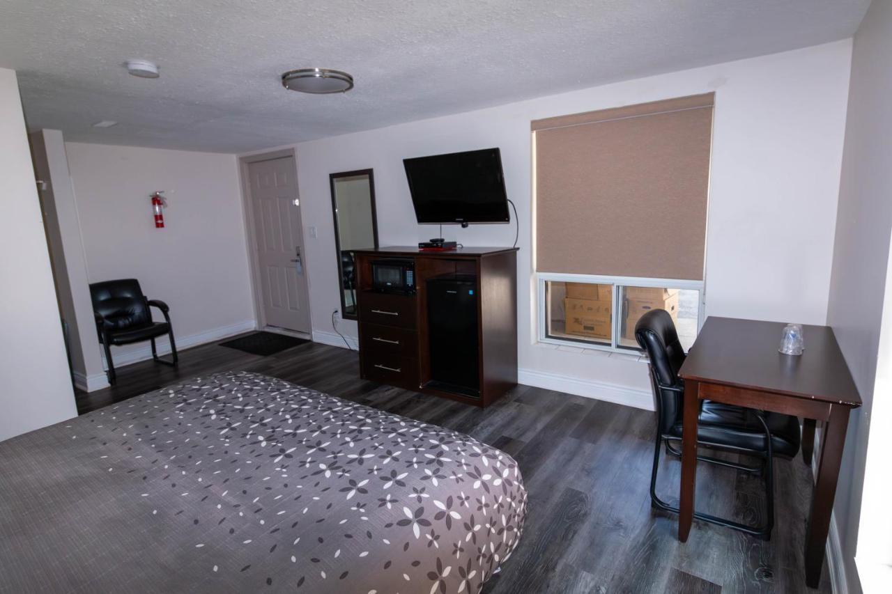 Borden Inn And Suites Angus Dış mekan fotoğraf