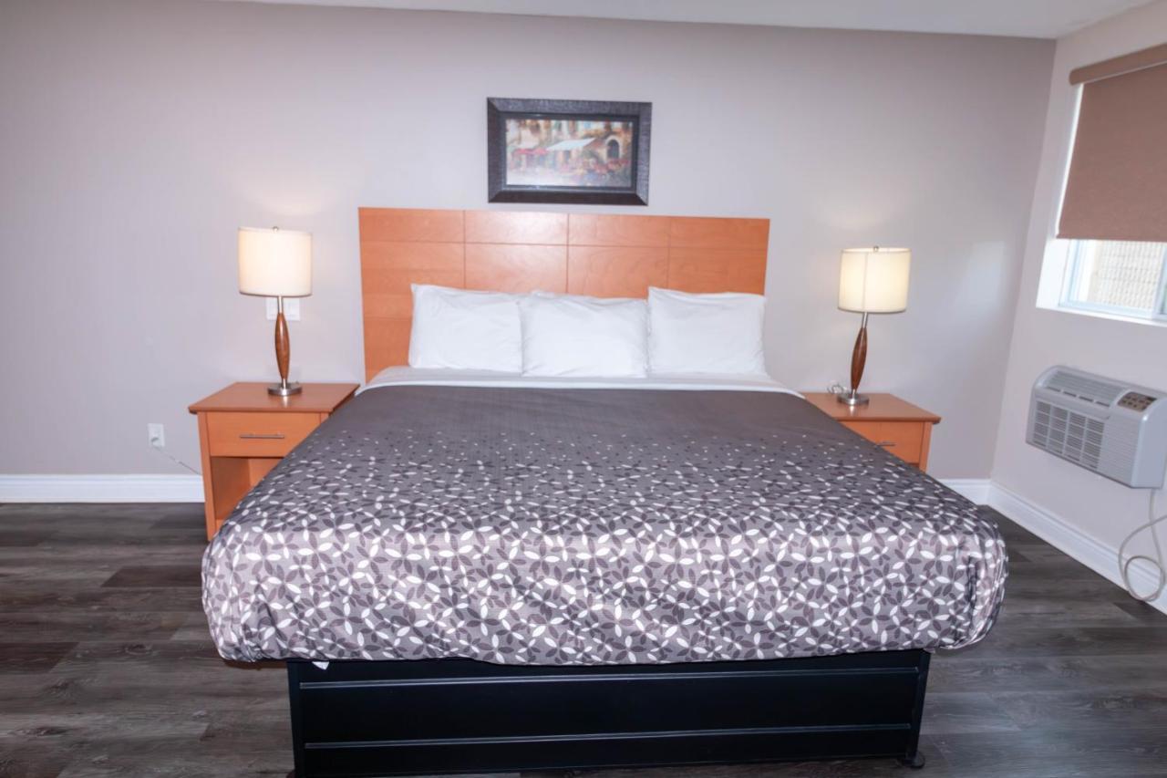 Borden Inn And Suites Angus Dış mekan fotoğraf